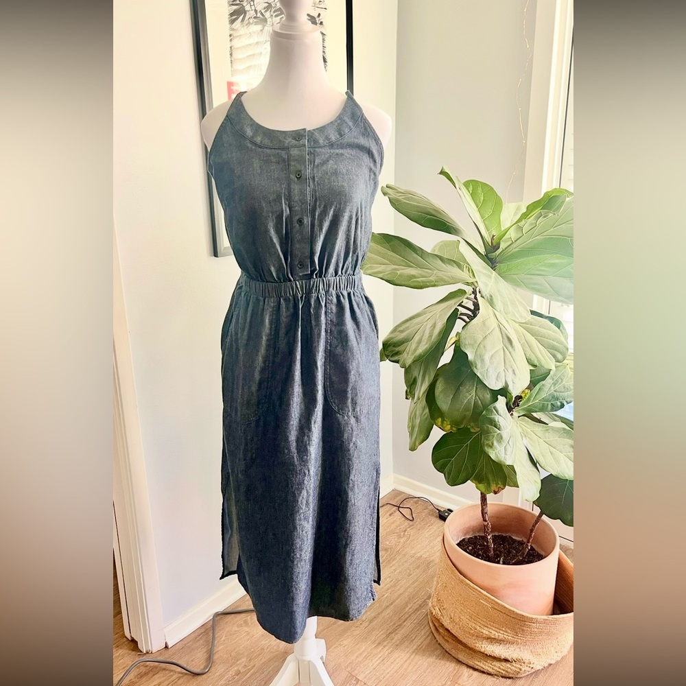 ☀️+ extra 50% off!☀️ Prana denim dress